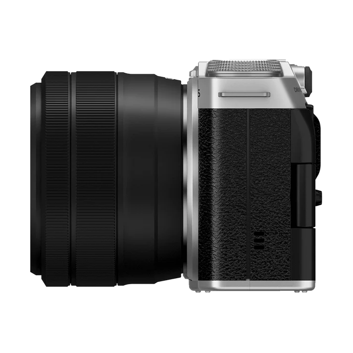 Fujifilm X-M5 Silver Camera with XC 15-45mm Lens