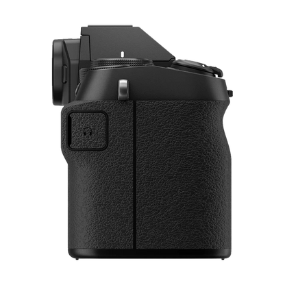 Fujifilm X-S20 Camera with 15-45mm Lens